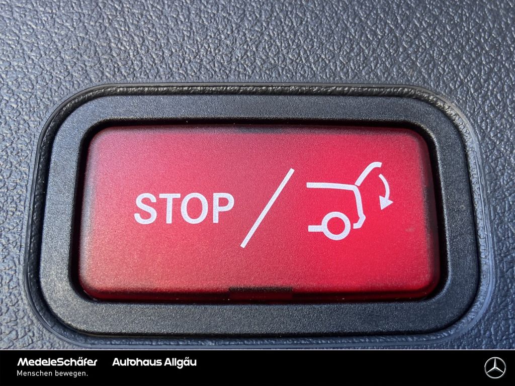 Mercedes-Benz B 200 2023