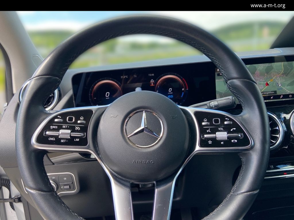 Mercedes-Benz B 250 2023