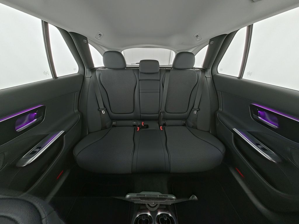 Mercedes-Benz C 200 2024