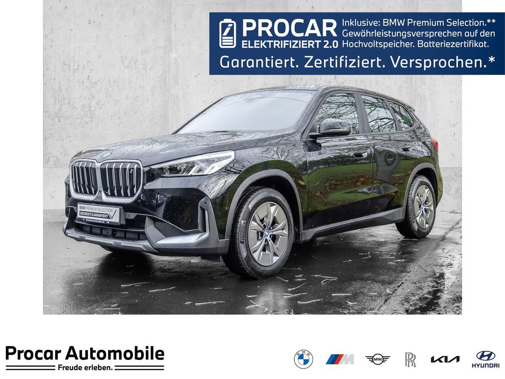 BMW iX1 2023