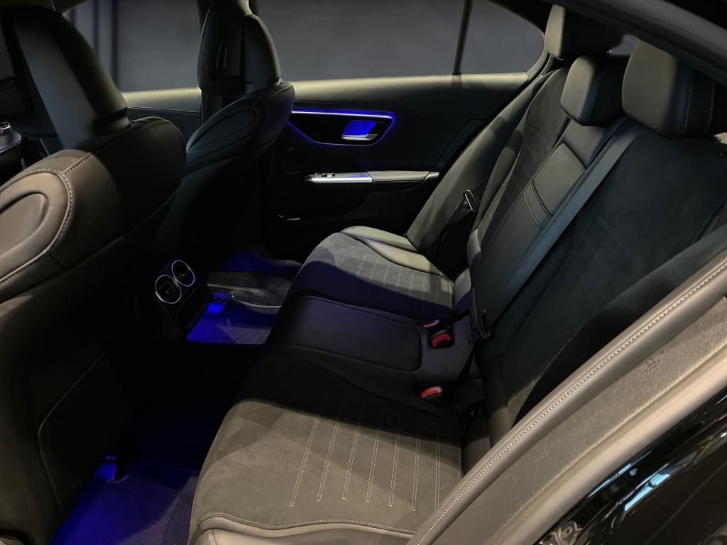 Mercedes-Benz C 220 2025