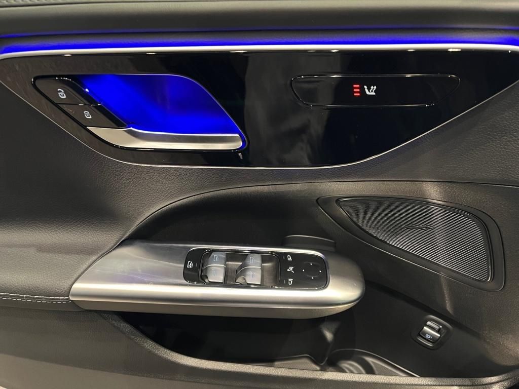 Mercedes-Benz C 220 2025