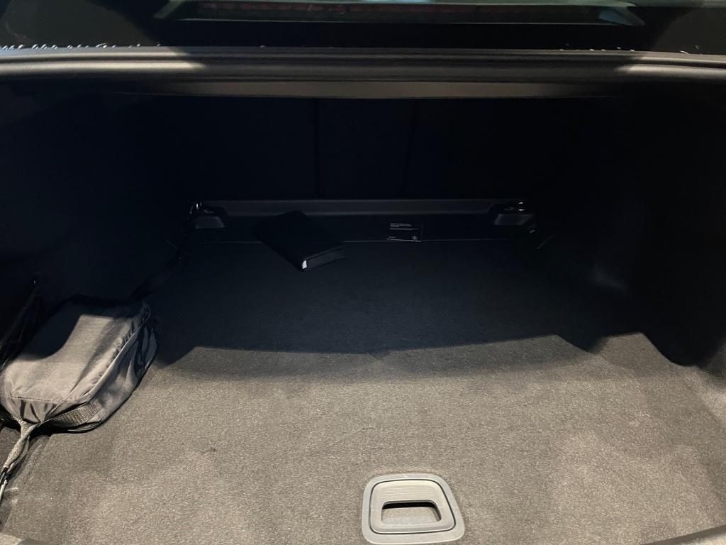 Mercedes-Benz C 220 2025