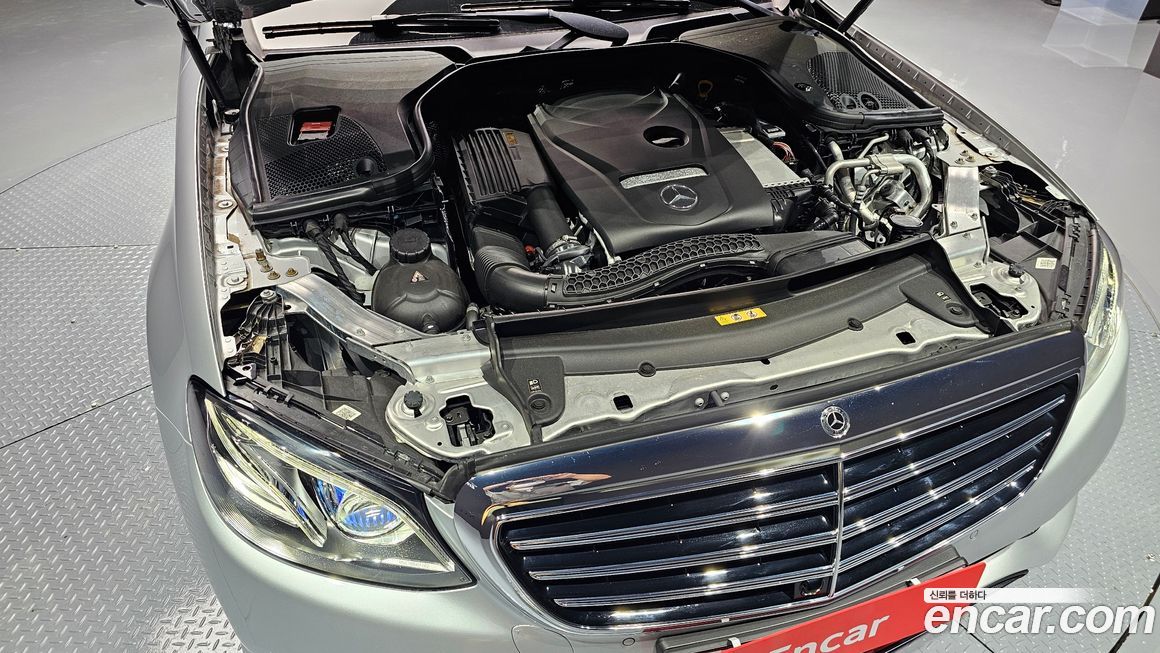 Mercedes-Benz E-Class 2019