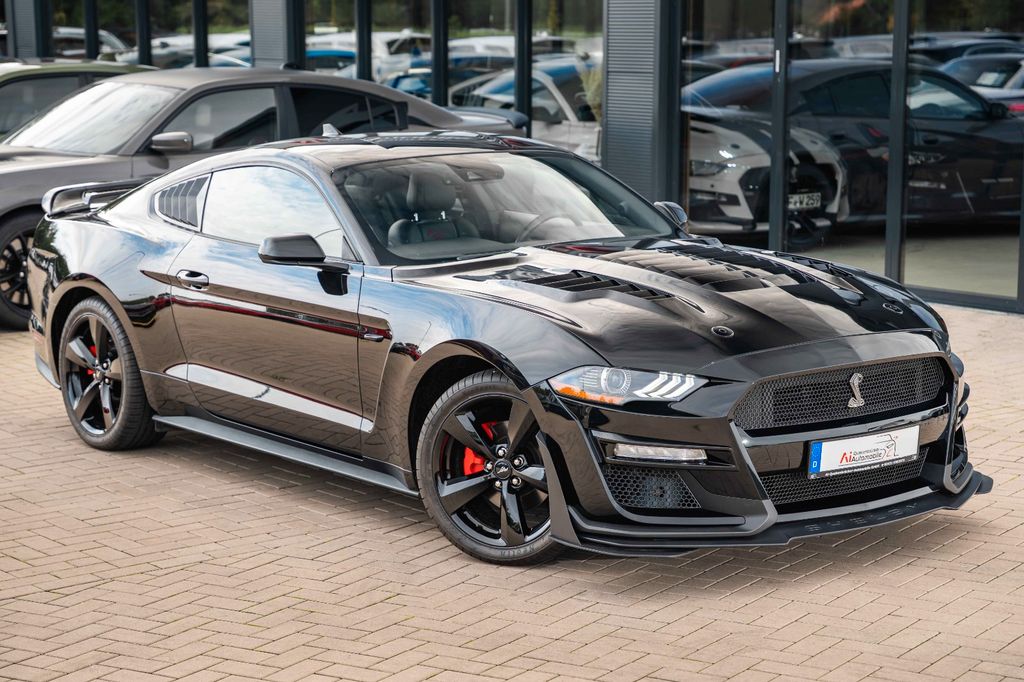 Ford Mustang 2021