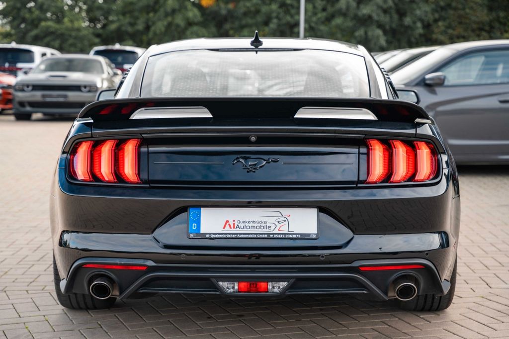 Ford Mustang 2021