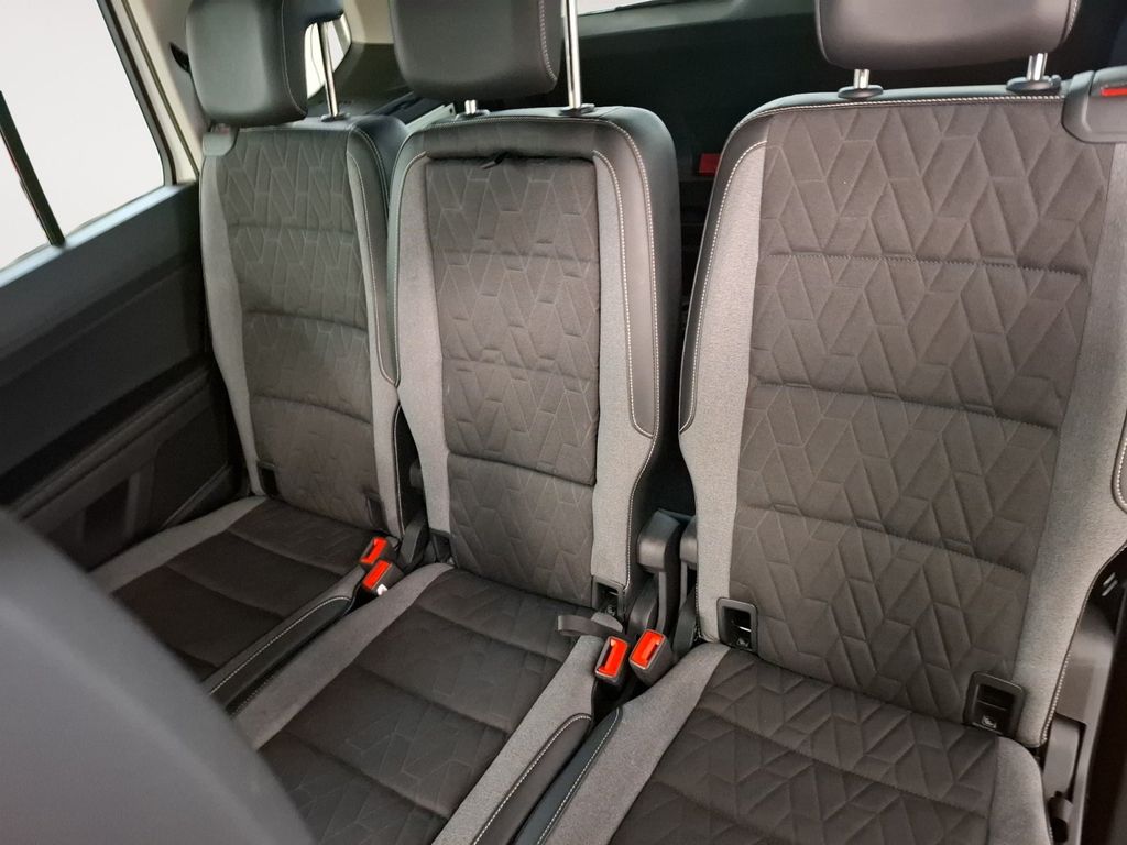 Volkswagen Touran 2025