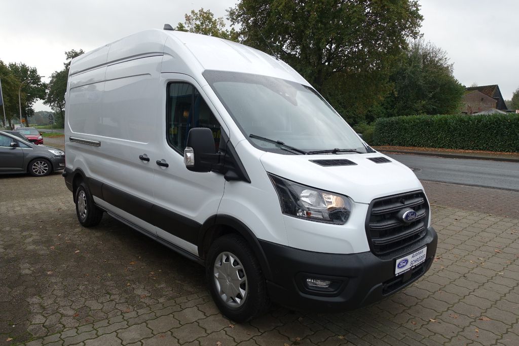 Ford Transit 2024
