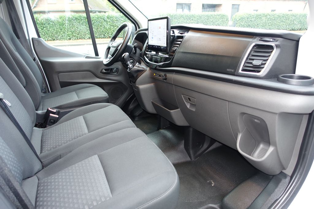 Ford Transit 2024