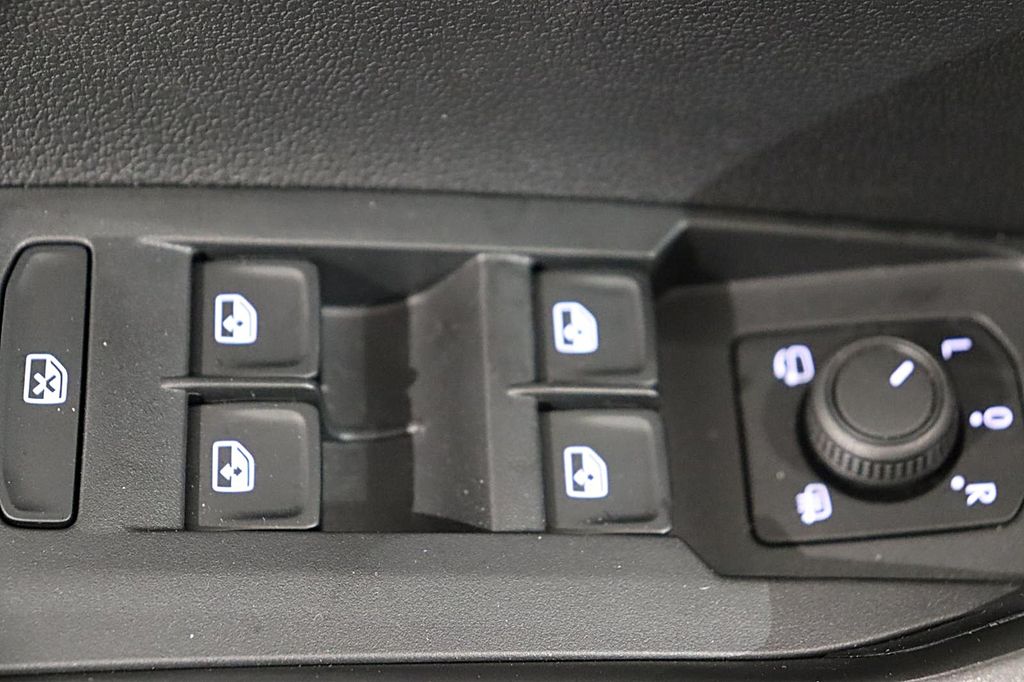 Volkswagen T-Cross 2024