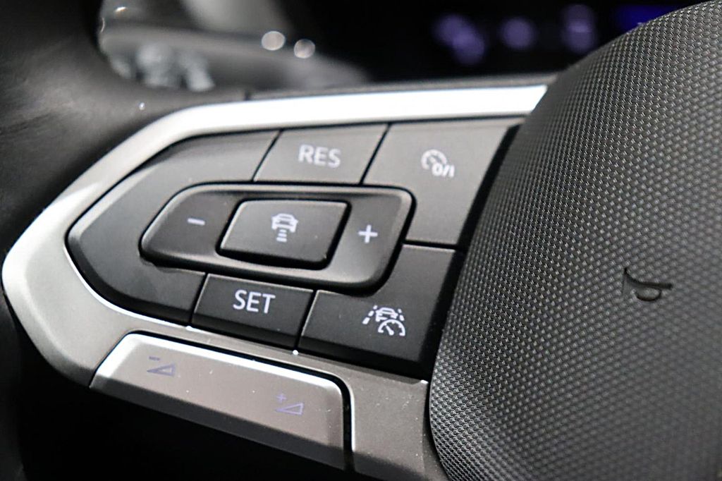 Volkswagen T-Cross 2024