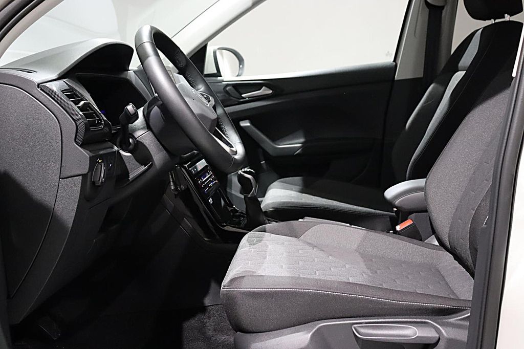 Volkswagen T-Cross 2024