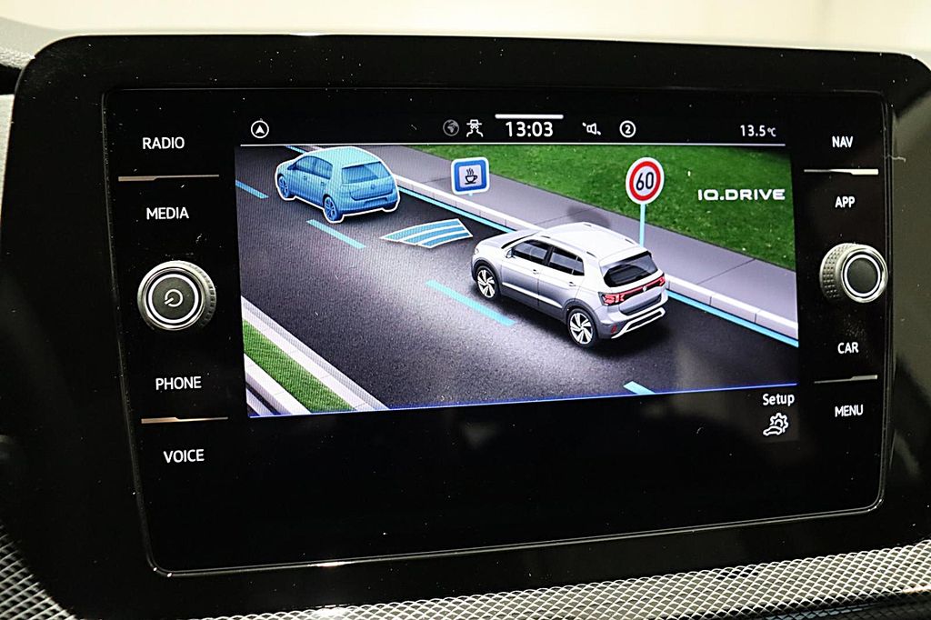 Volkswagen T-Cross 2024