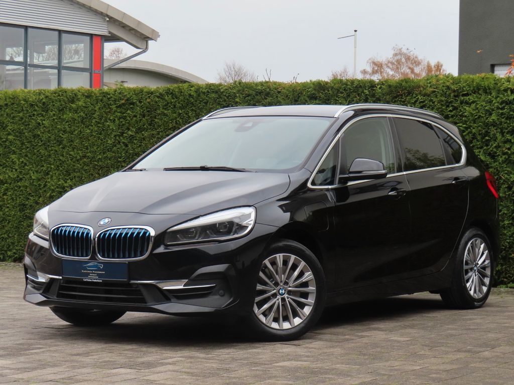 BMW 225 2020