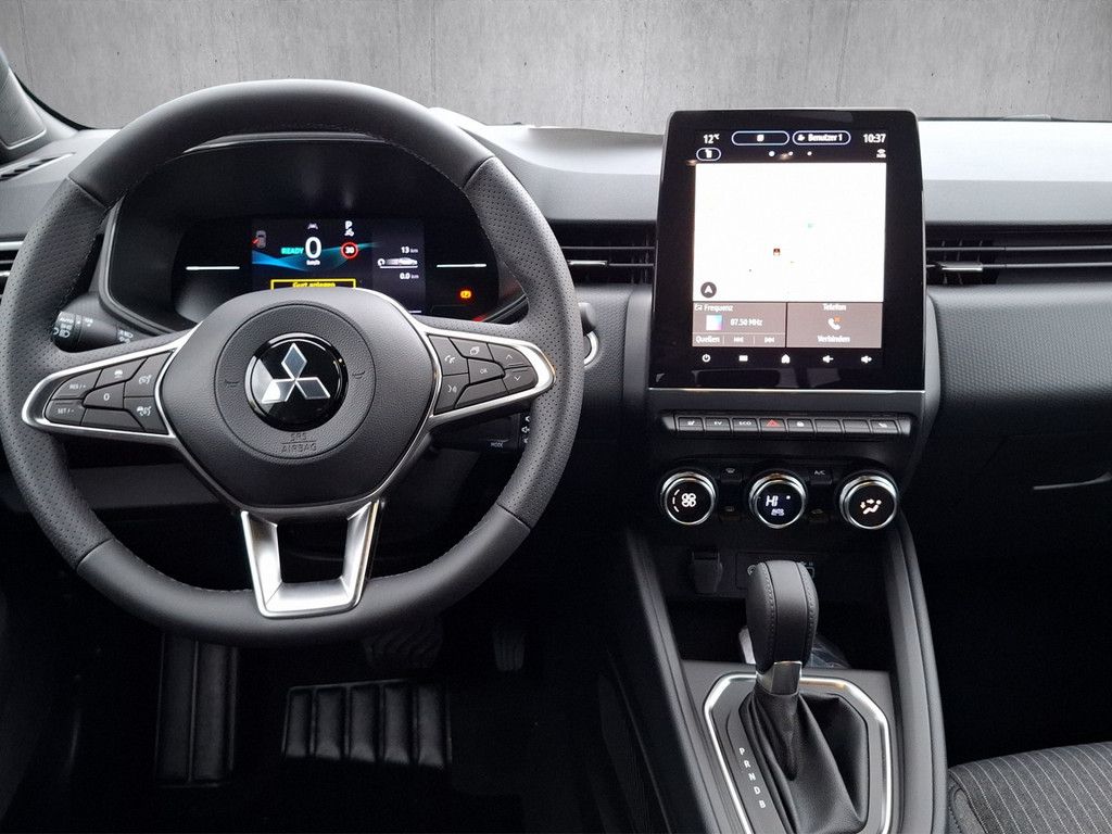 Mitsubishi Colt 2025