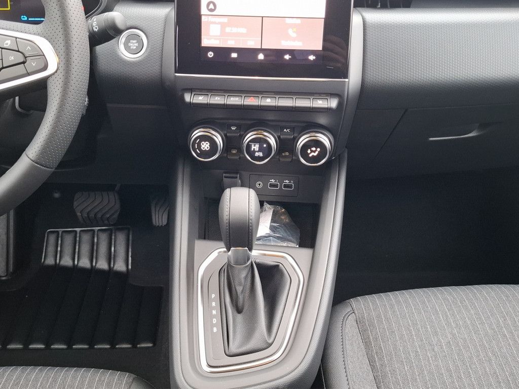 Mitsubishi Colt 2025