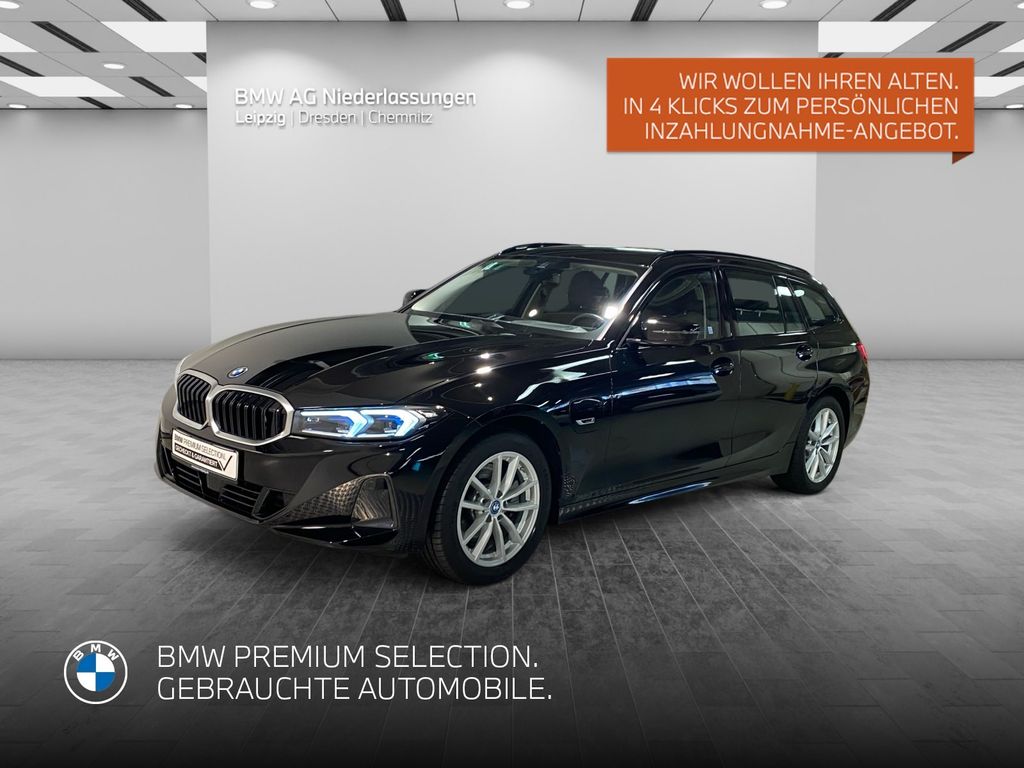 BMW 330 2022