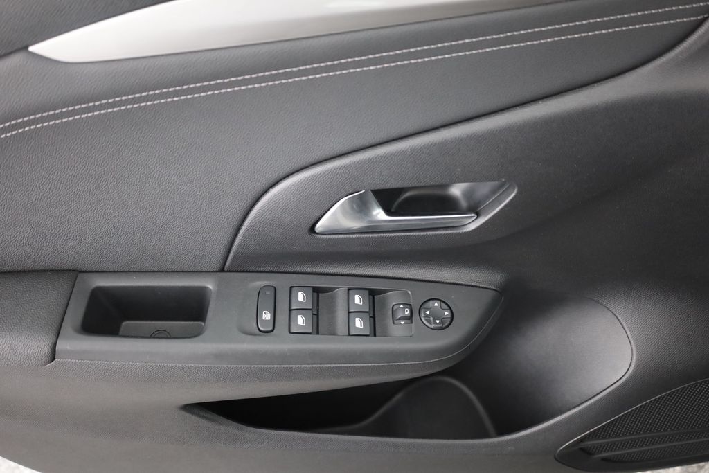 Opel Corsa 2023