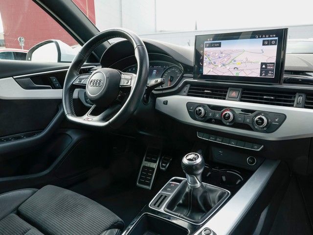 Audi A4 2021
