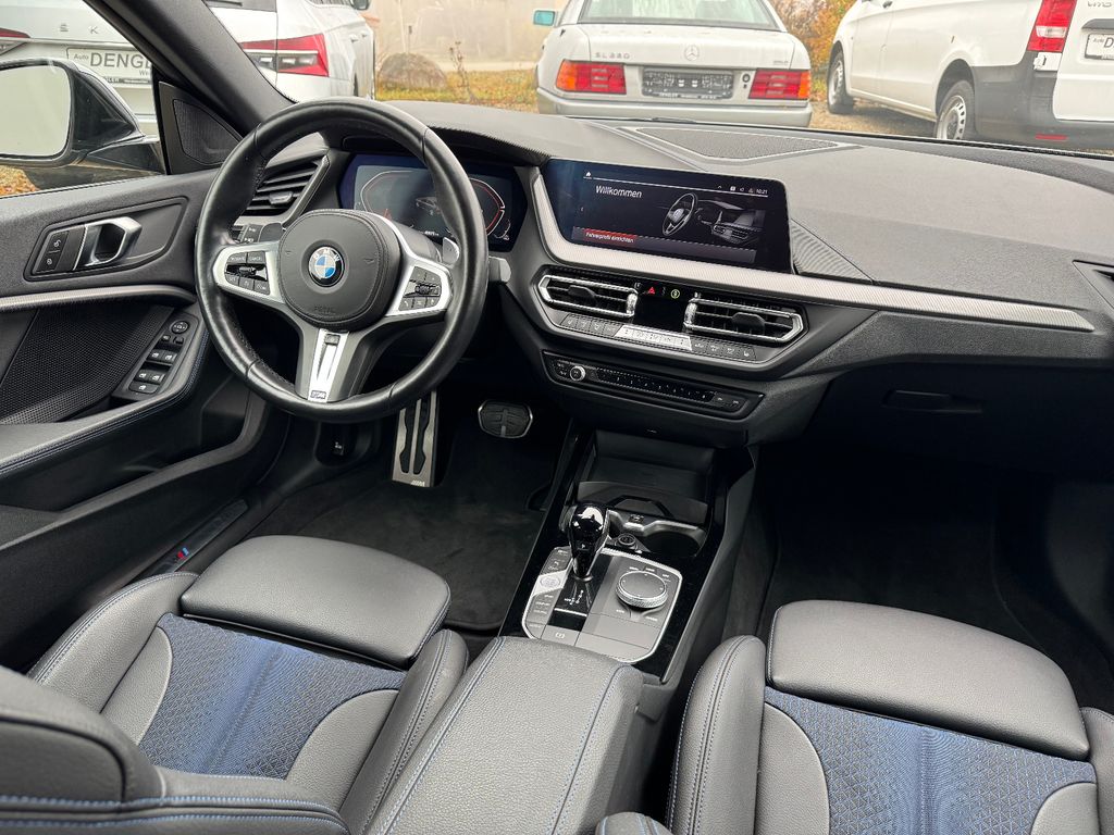 BMW 220 2023