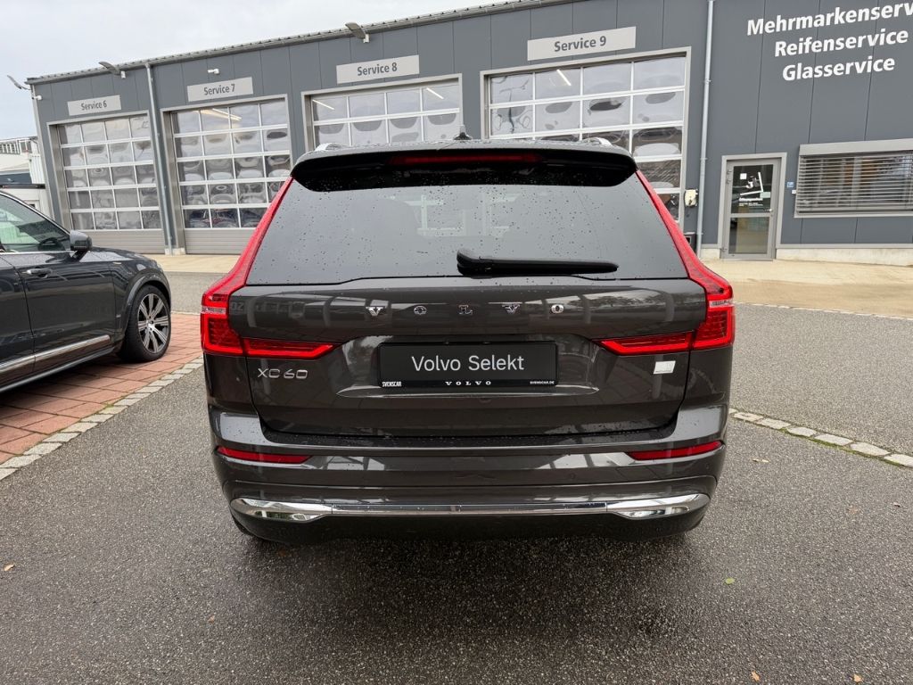 Volvo XC60 2022