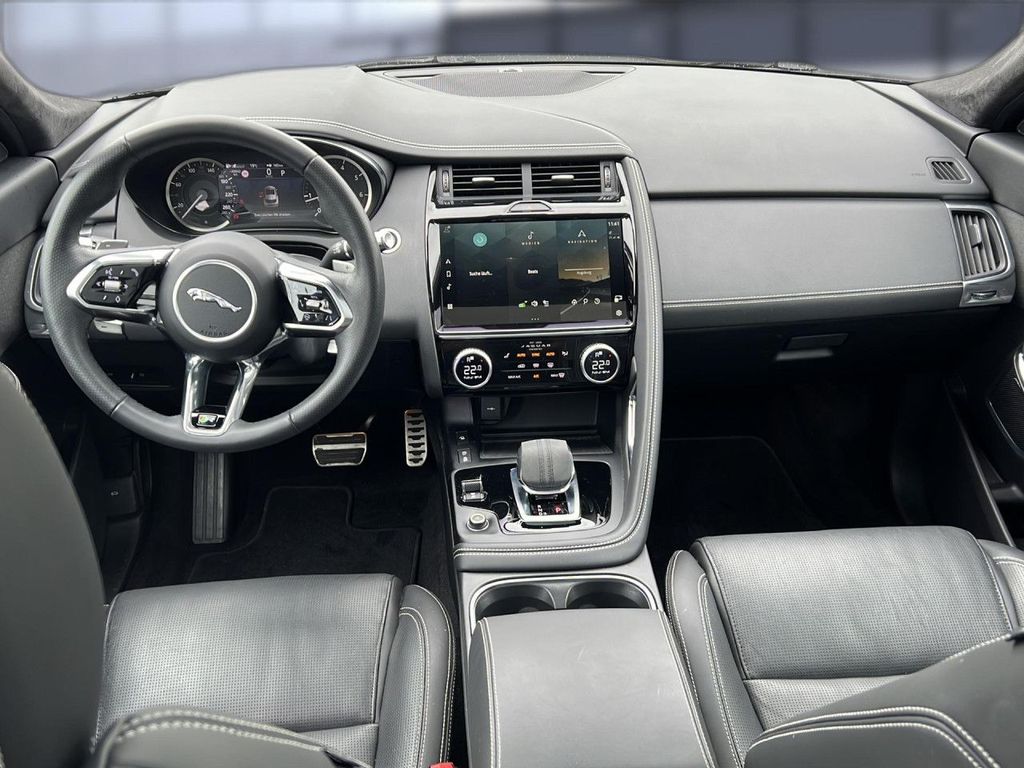 Jaguar E-Pace 2022