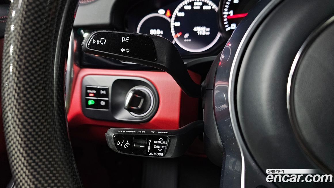 Porsche Cayenne 2021