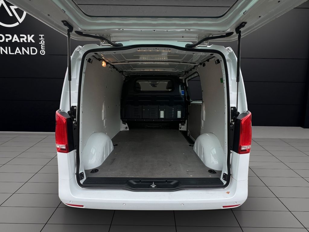 Mercedes-Benz Vito 2021