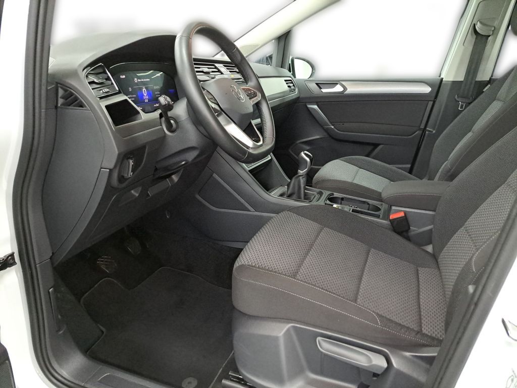 Volkswagen Touran 2024