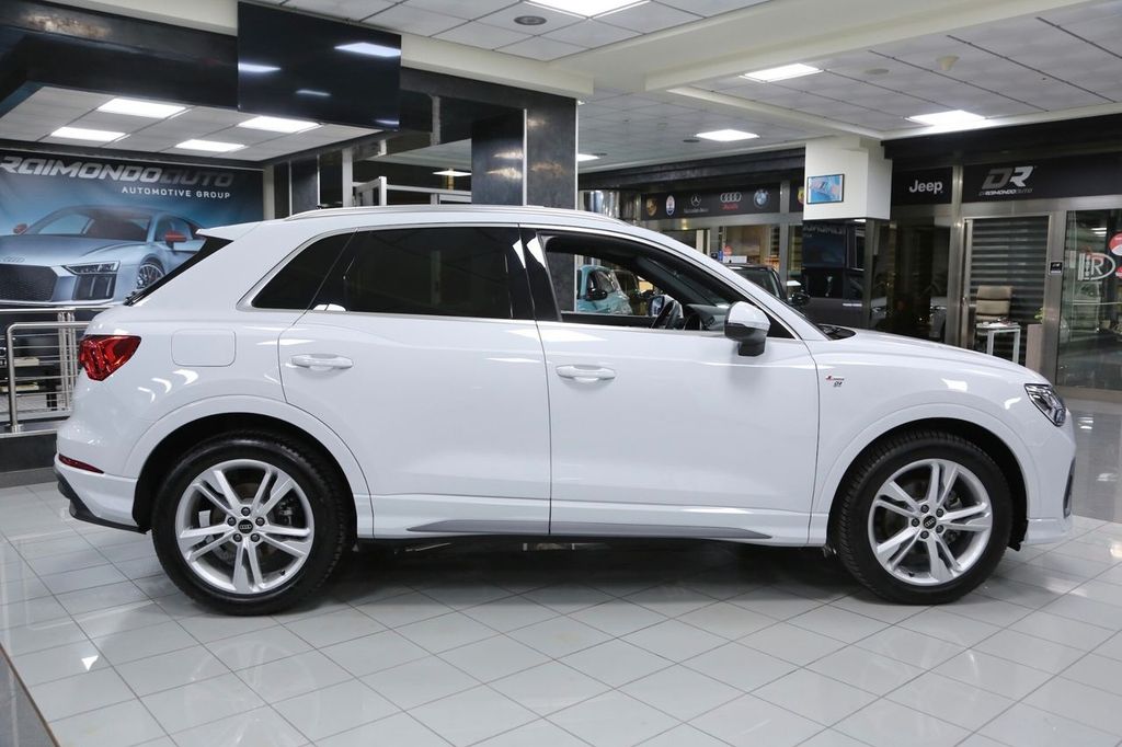 Audi Q3 2024