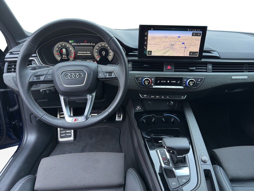 Audi A4 2022