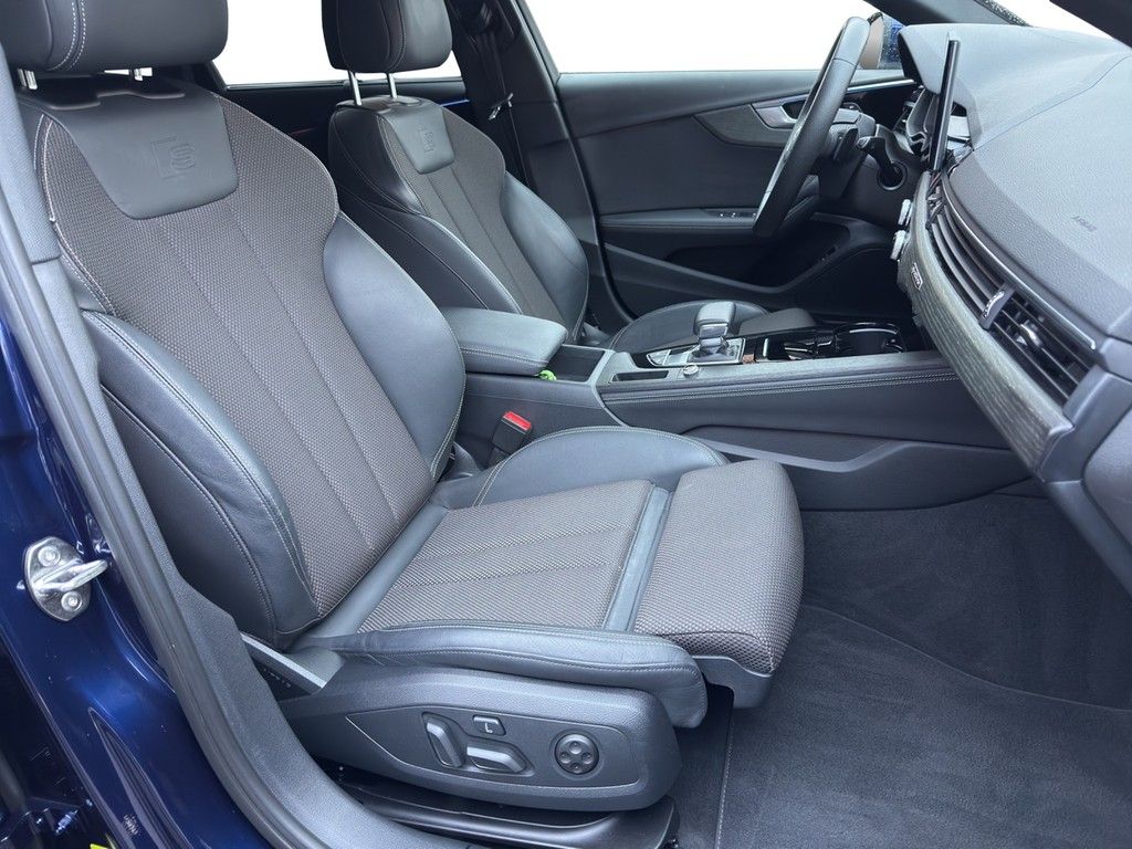 Audi A4 2022