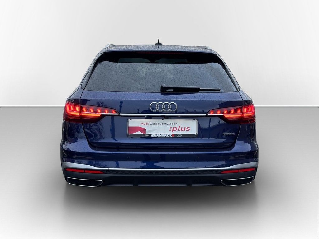 Audi A4 2022
