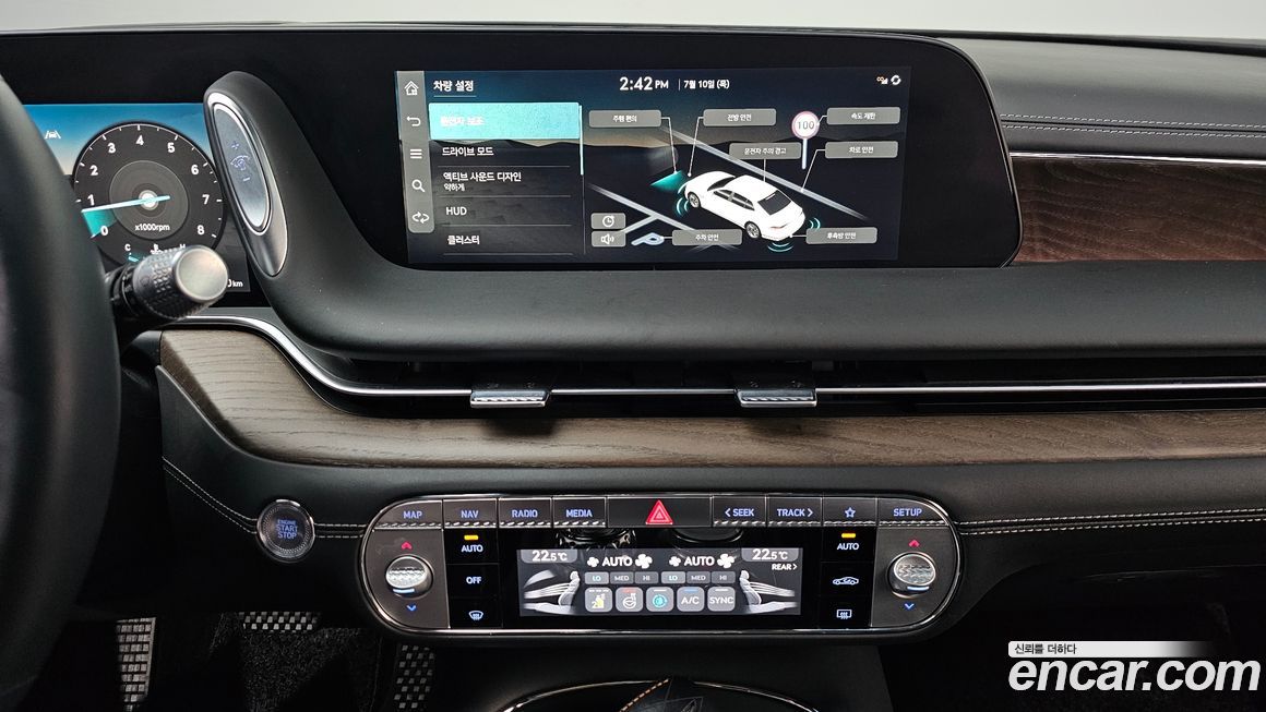 Genesis G90 2022