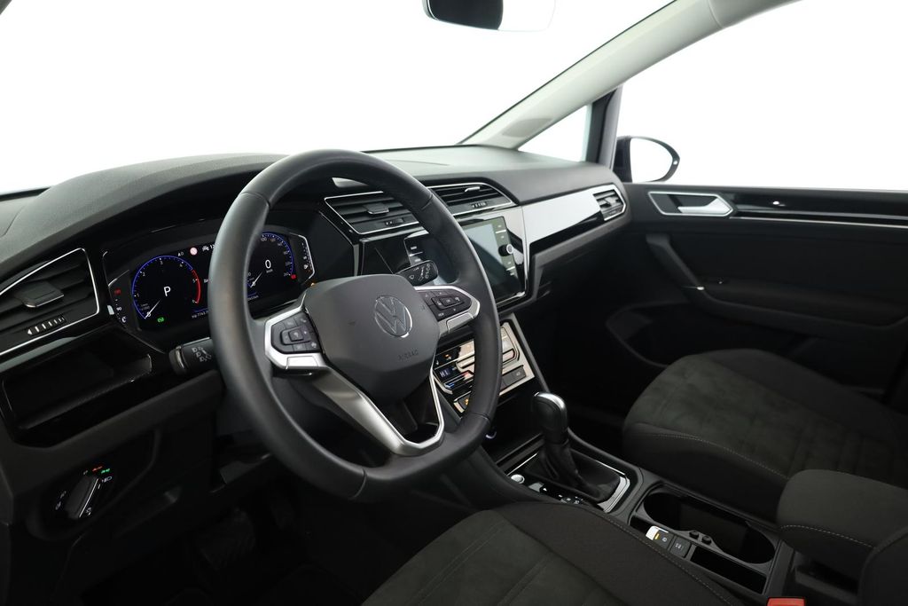 Volkswagen Touran 2025