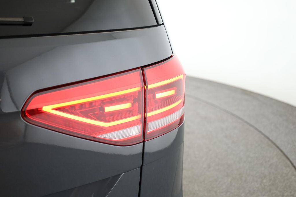 Volkswagen Touran 2025