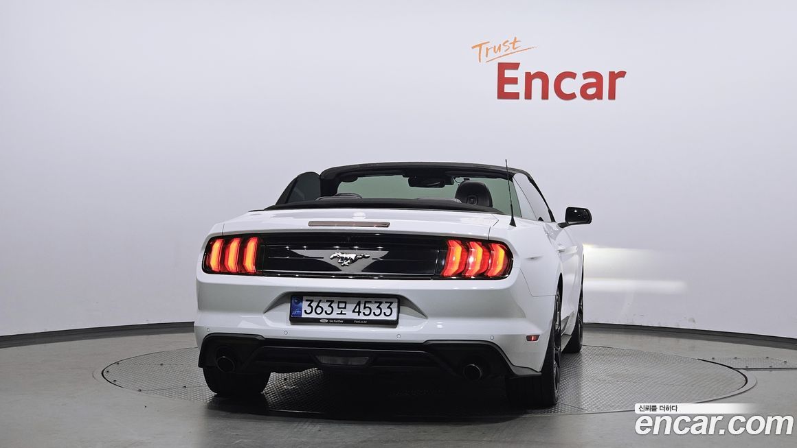 Ford Mustang 2021