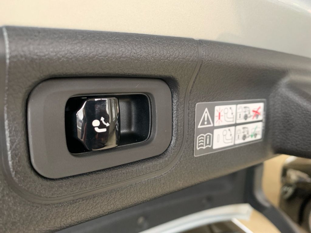 Mercedes-Benz C 300 2024
