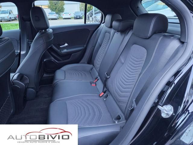 Mercedes-Benz A 200 2021