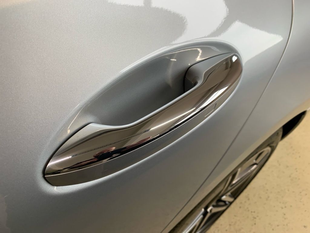 Mercedes-Benz C 300 2024