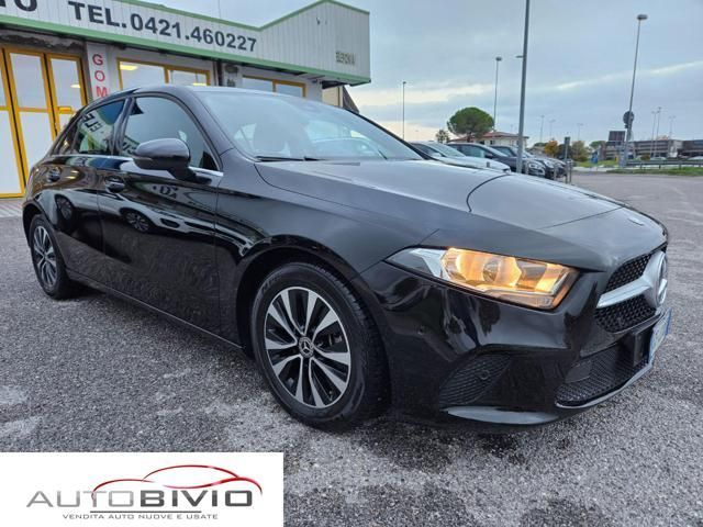 Mercedes-Benz A 200 2021