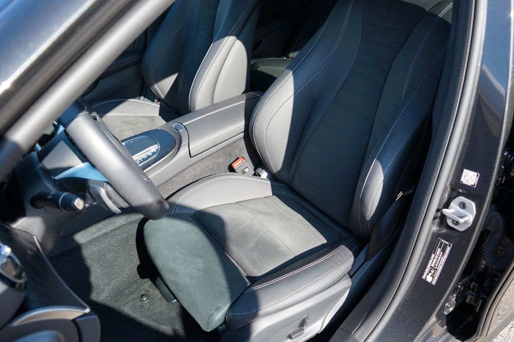 Mercedes-Benz E 300 2023