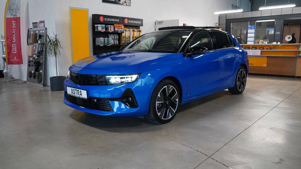 Opel Astra 2023