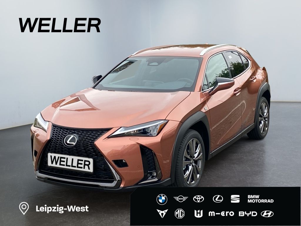 Lexus UX 2025