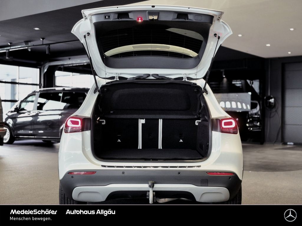 Mercedes-Benz GLA 220 2022