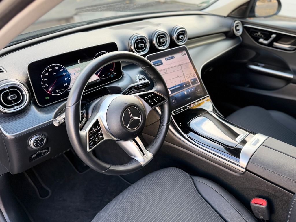 Mercedes-Benz C 200 2024