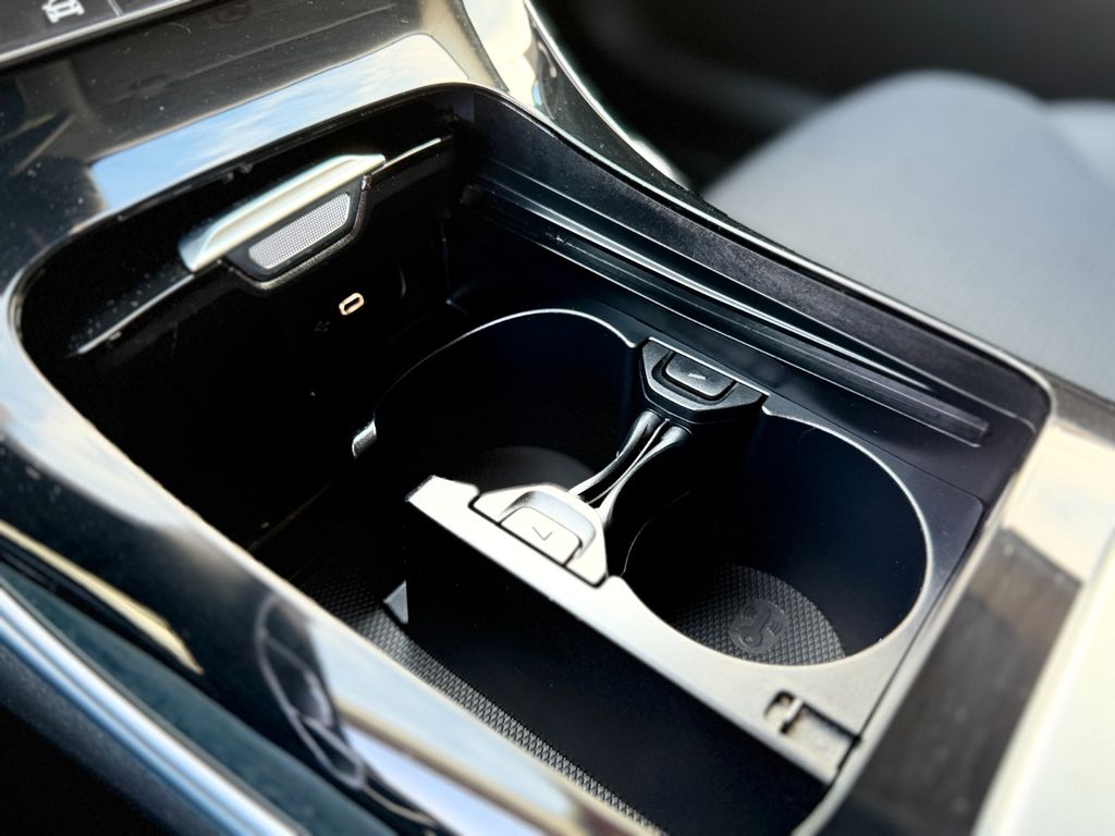 Mercedes-Benz C 200 2024