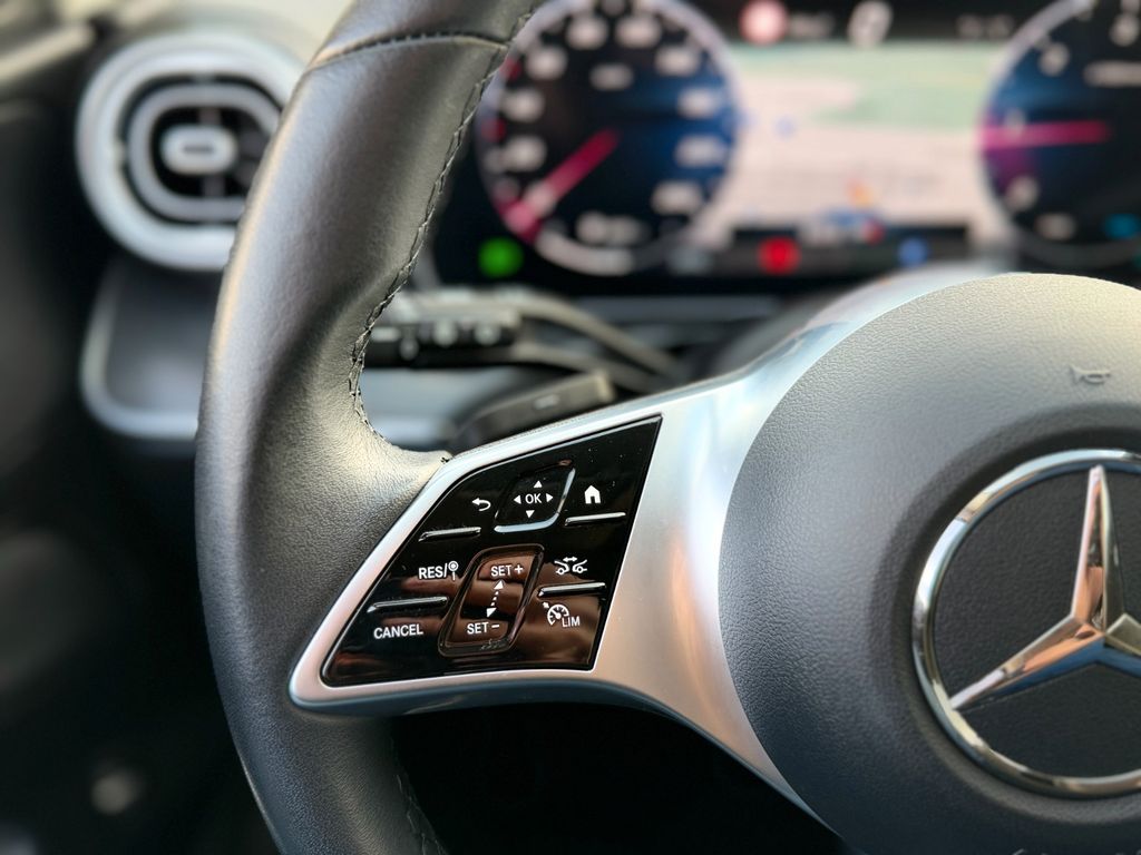 Mercedes-Benz C 200 2024