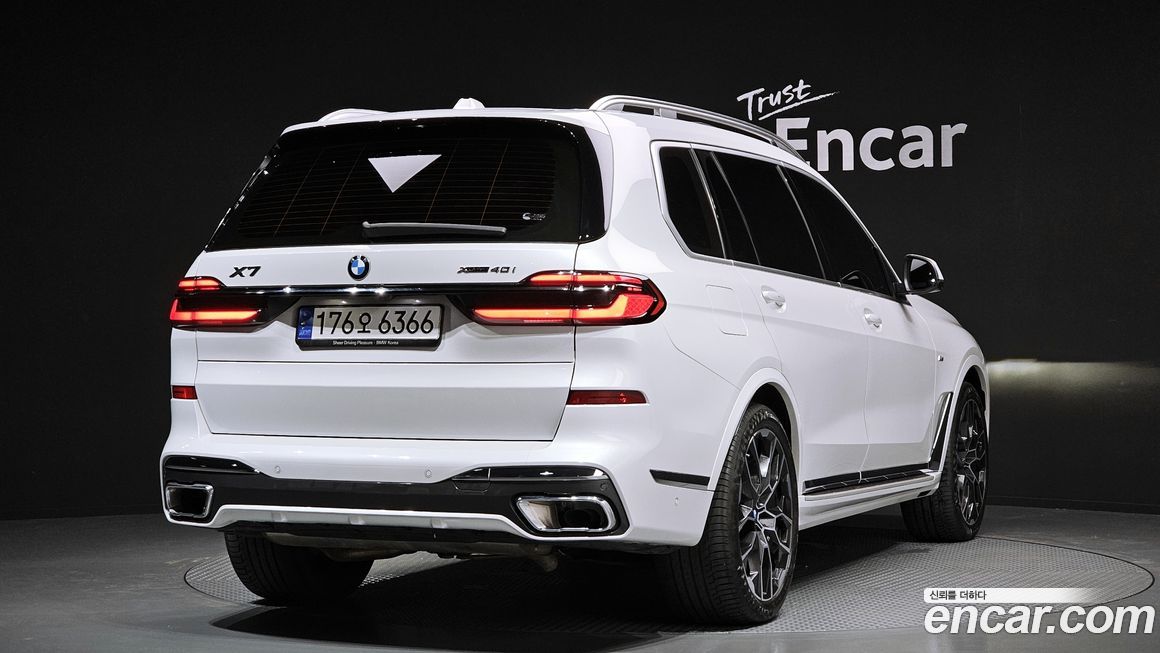 BMW X7 2024