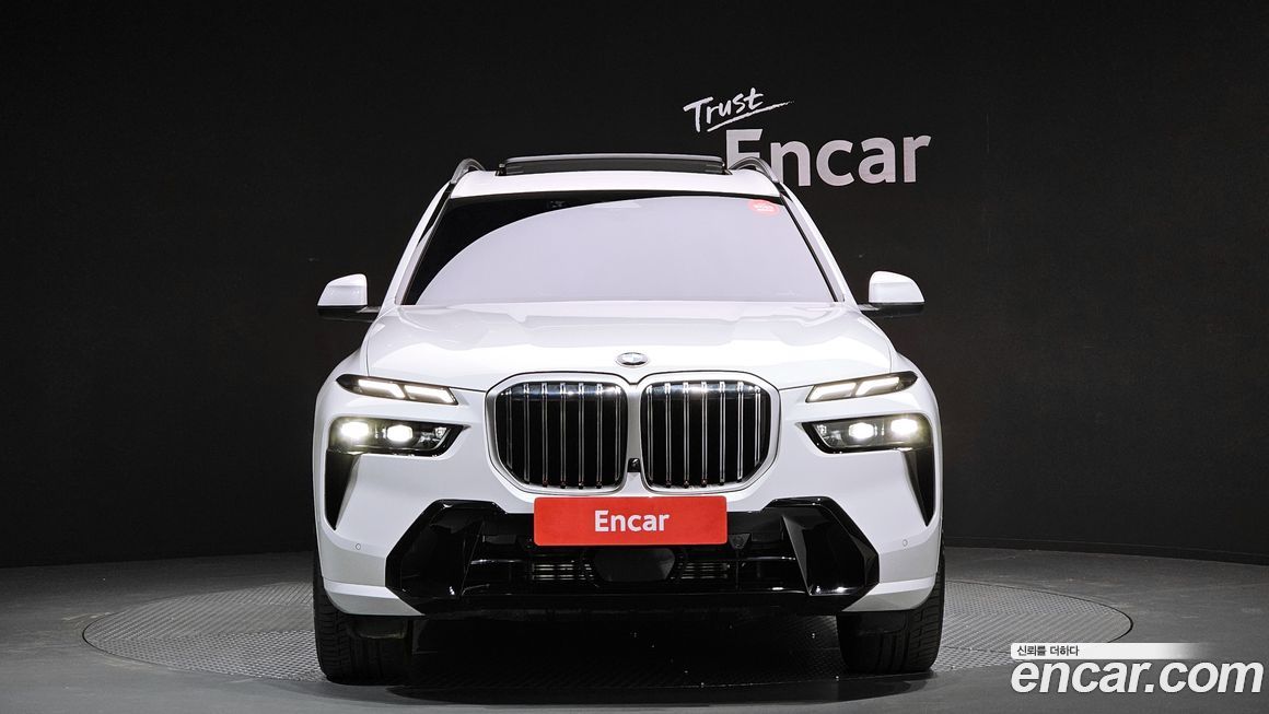 BMW X7 2024